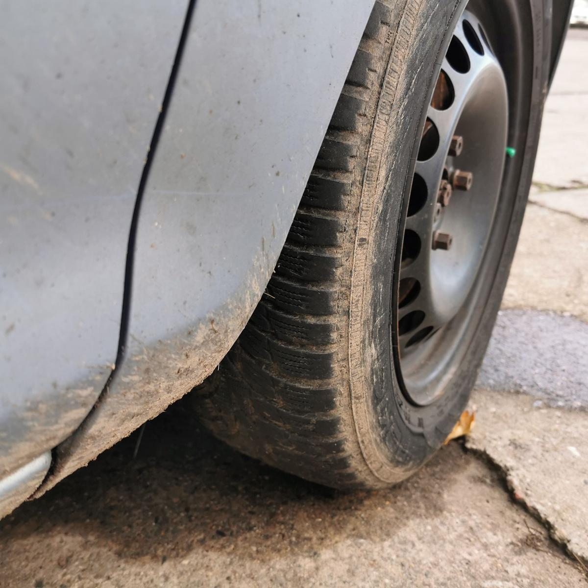 Opel Corsa D Kotflügel Fender Seitenwand vorn rechts Z21C Aeroblaumet