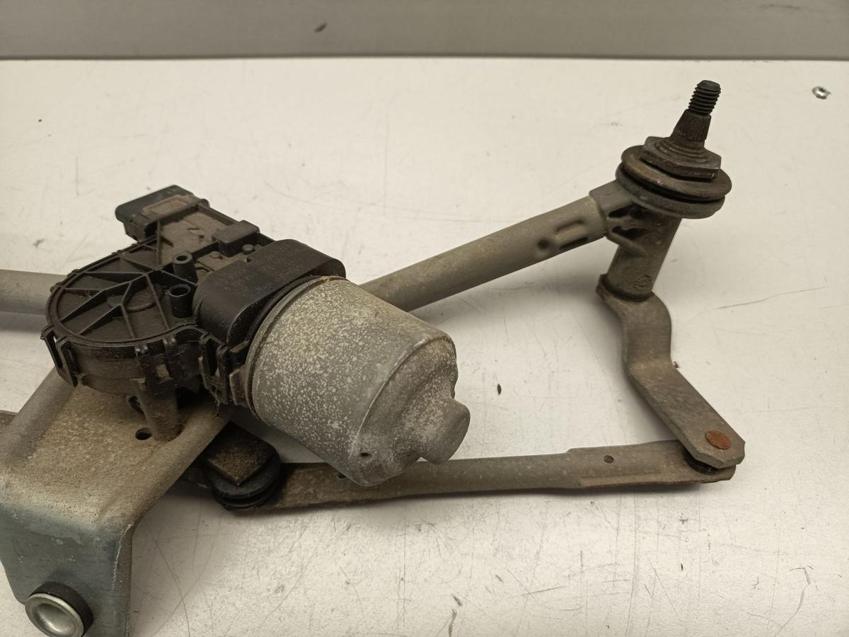 Peugeot 206+ original Wischermotor vorne mit Gest&auml;nge Baujahr 2010