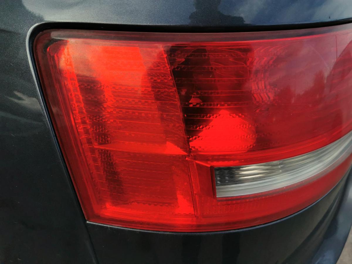 Audi A6 4F Limousine Rückleuchte Schlussleuchte Rücklicht Lampe hinten links