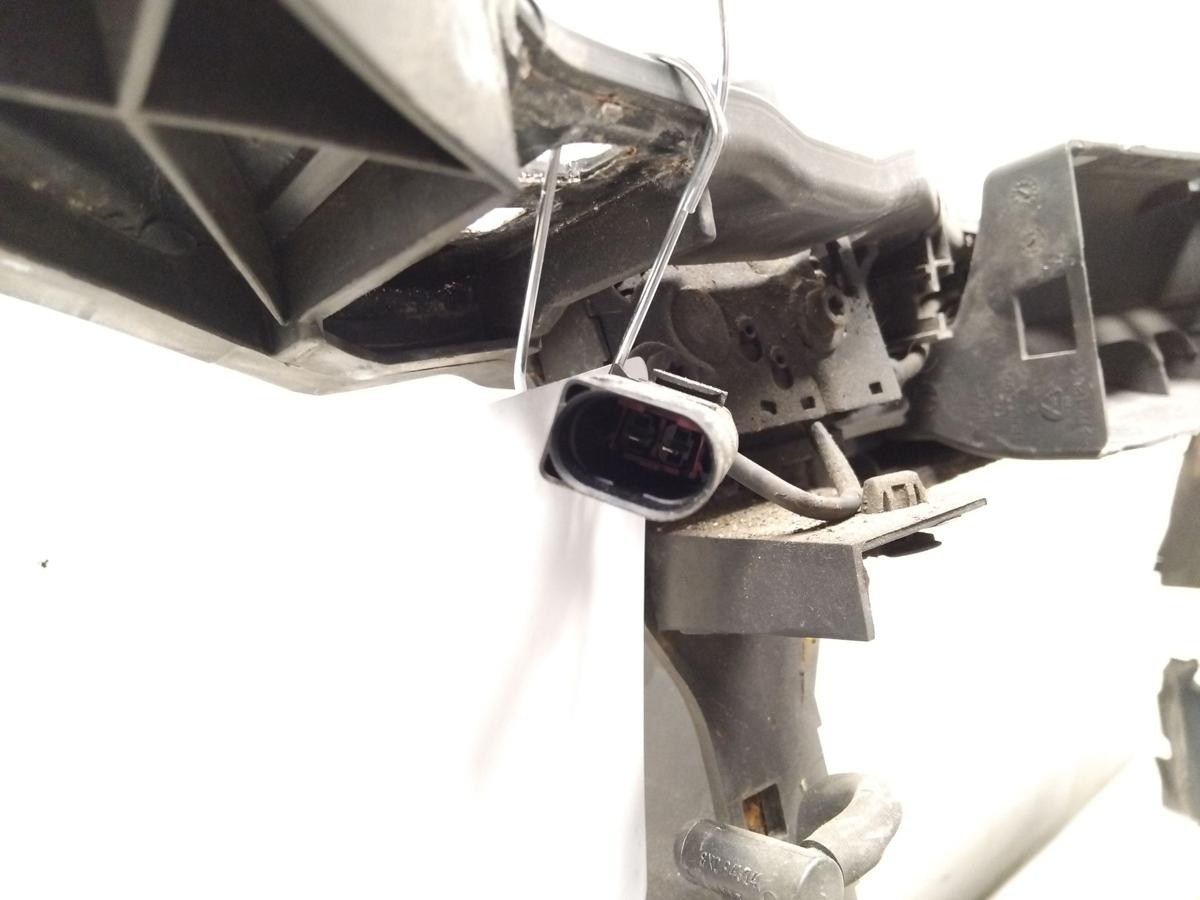 Audi A1 8X original Schlosstr&auml;ger Frontmittelteil inkl. Haubenschlo&szlig; BJ2010