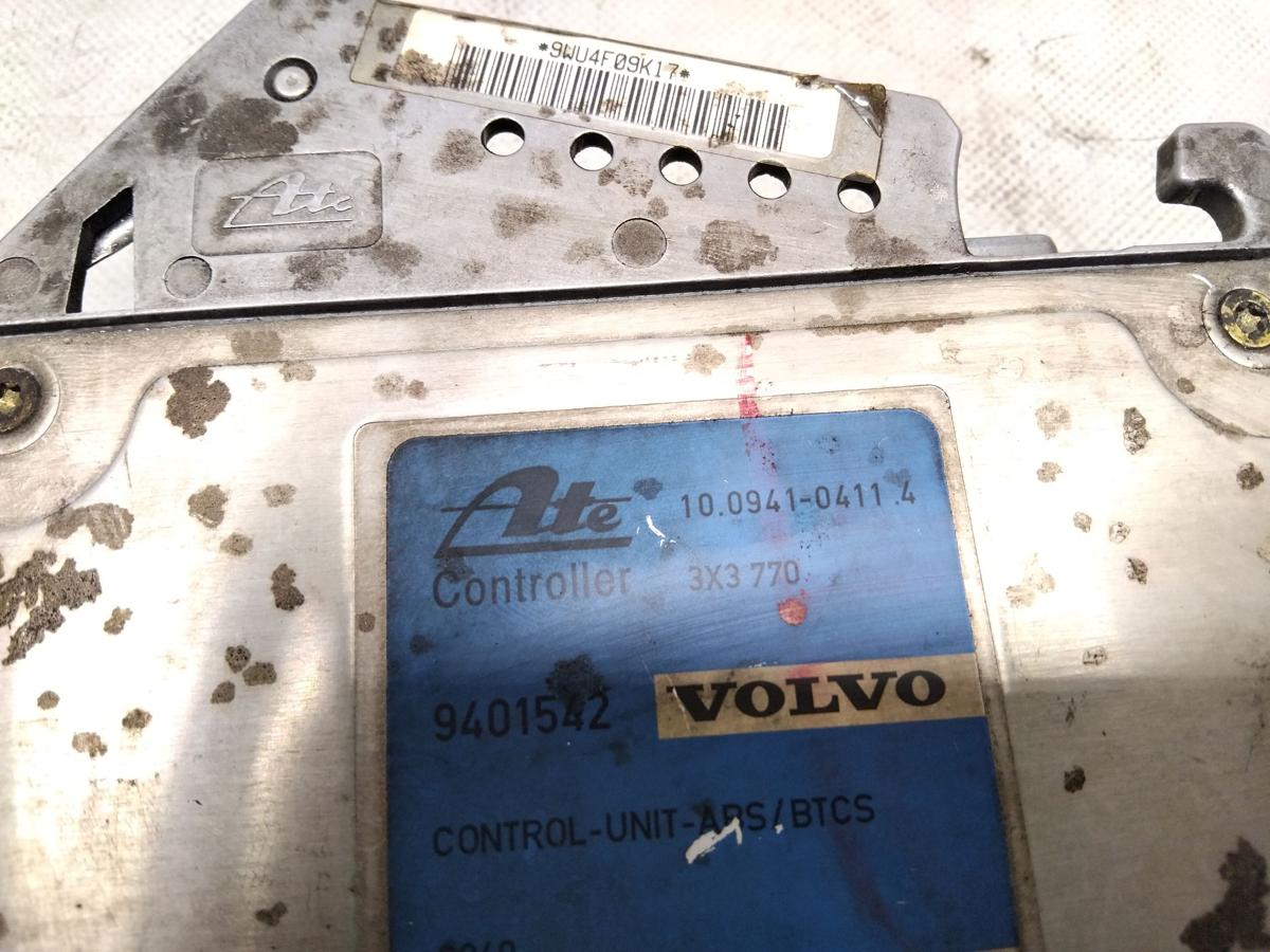 STEUERGERAET ABS Volvo 850 BJ1994 2.3 Turbo / 9401542 / ATE 10094104114