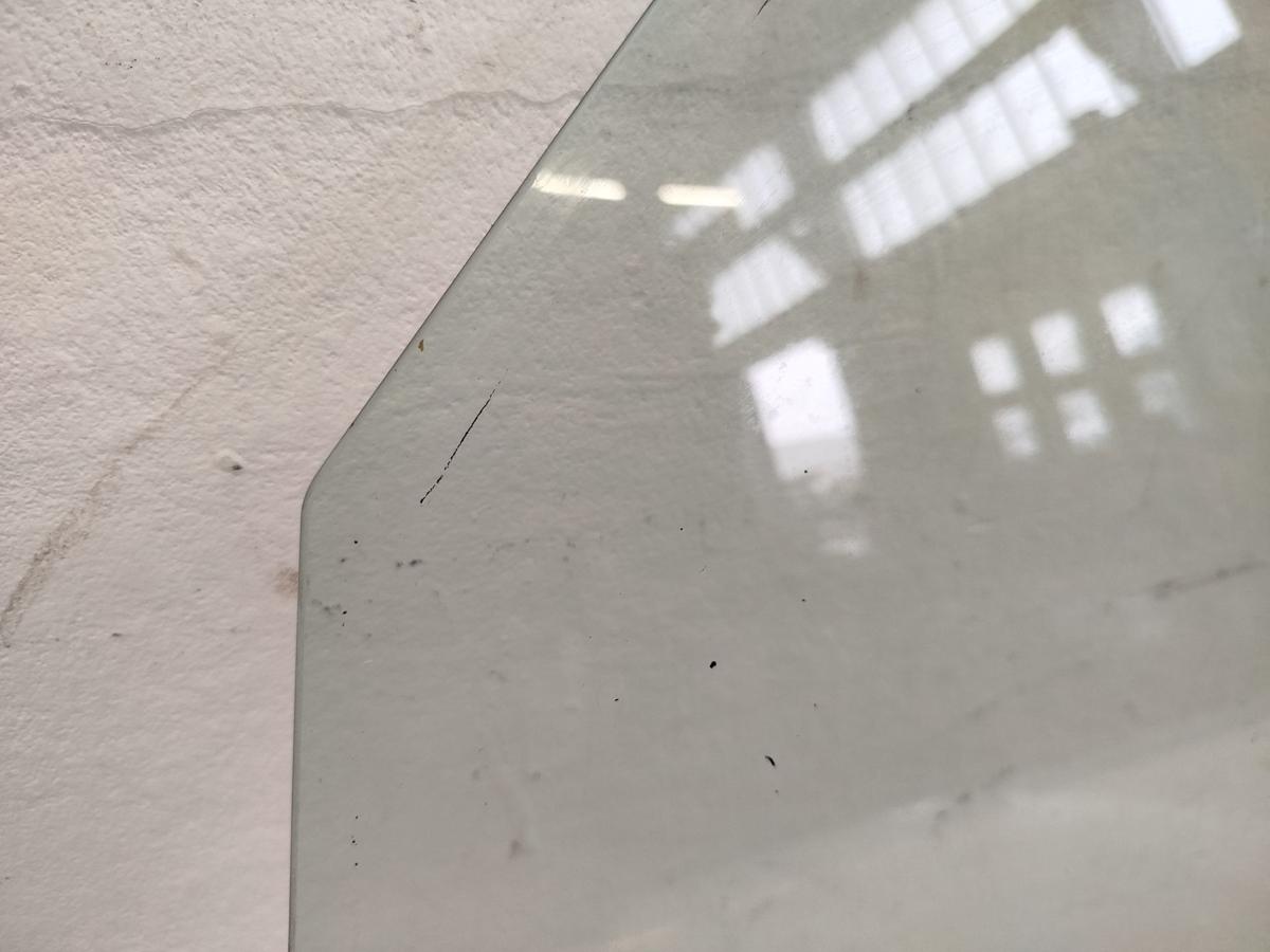 Hyundai i30 PD Mild Hybrid T&uuml;rscheibe hinten rechts Seitenscheibe Colorglas 5trg