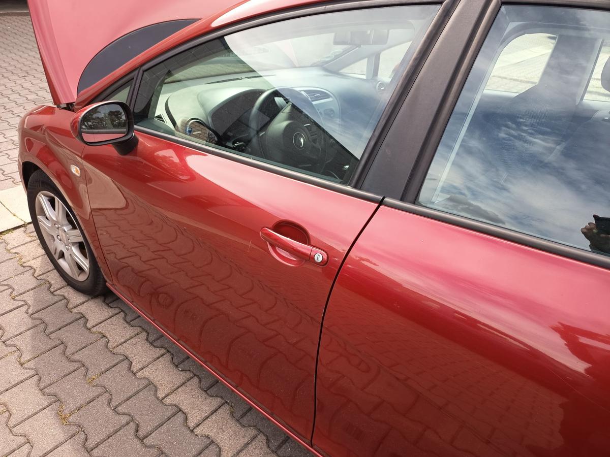 Seat Leon 1P original Tür vorn links für 5-türer LS3X Rojo Rubi Perlado Bj 2005