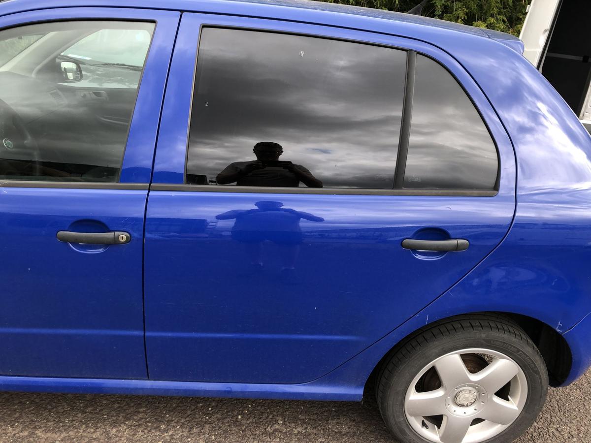 Skoda Fabia 6Y T&uuml;r hinten links Fondt&uuml;r im Rohbau 5 t&uuml;rer LF5K Dynamic Blau