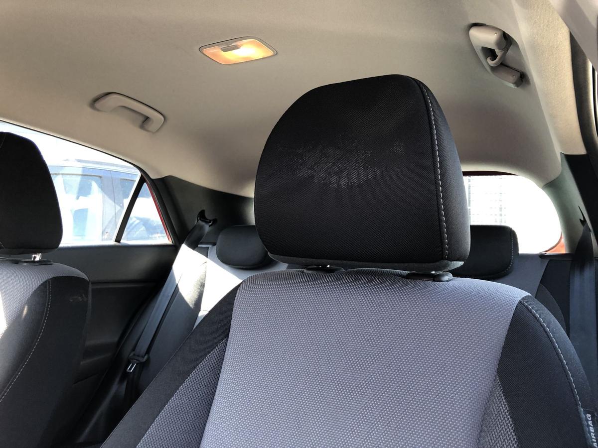 Hyundai i20 GB Sitz vorn links Fahrersitz nur f&uuml;r 5 t&uuml;rer Stoffsitz mit Heizung