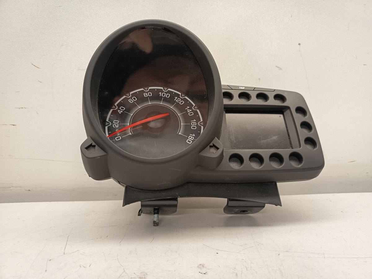 Chevrolet Spark original Kombiinstrument Tacho 1.0 50kW Benzin Bj 2013