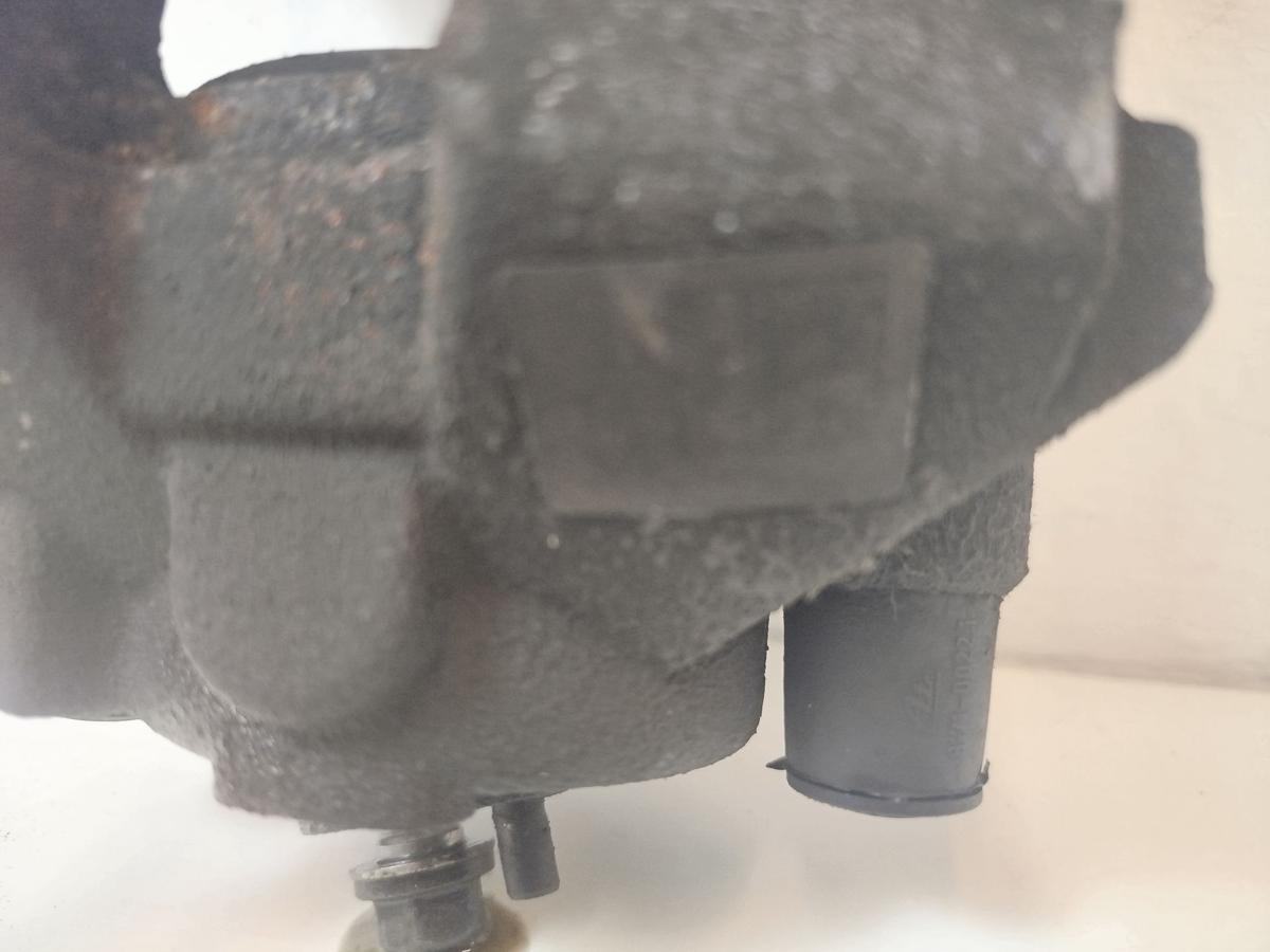 VW Golf Sportsvan AUV ab17 Bremssattel vorn links Bremszange Sattel 276mm