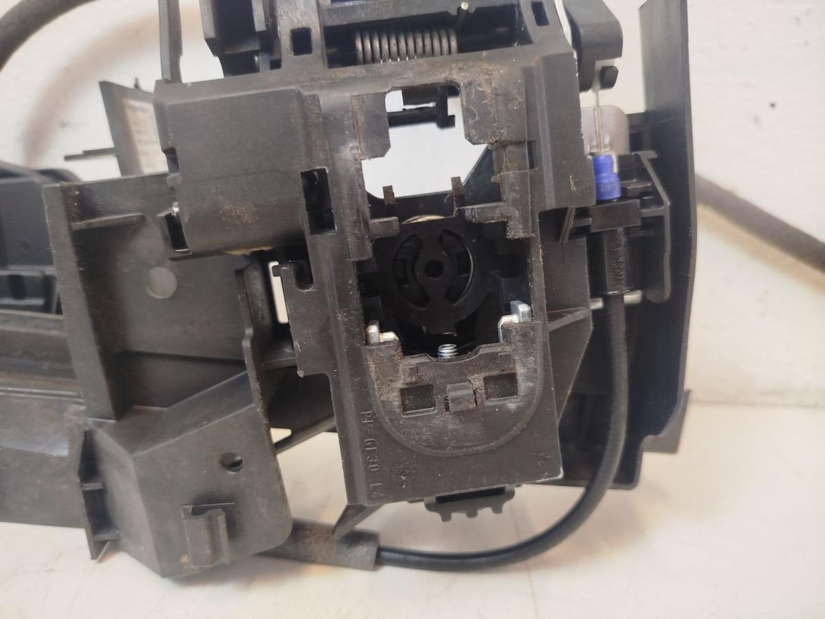 Ford Focus DYB CEW Turnier T&uuml;rschloss vorn links Schloss mit ZV OEM