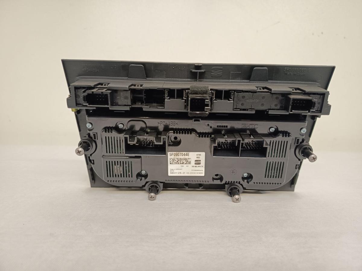 Seat Leon ST 5F original Heizungsbetätigung Klimaautomatik 5F0907044E Bj 2015