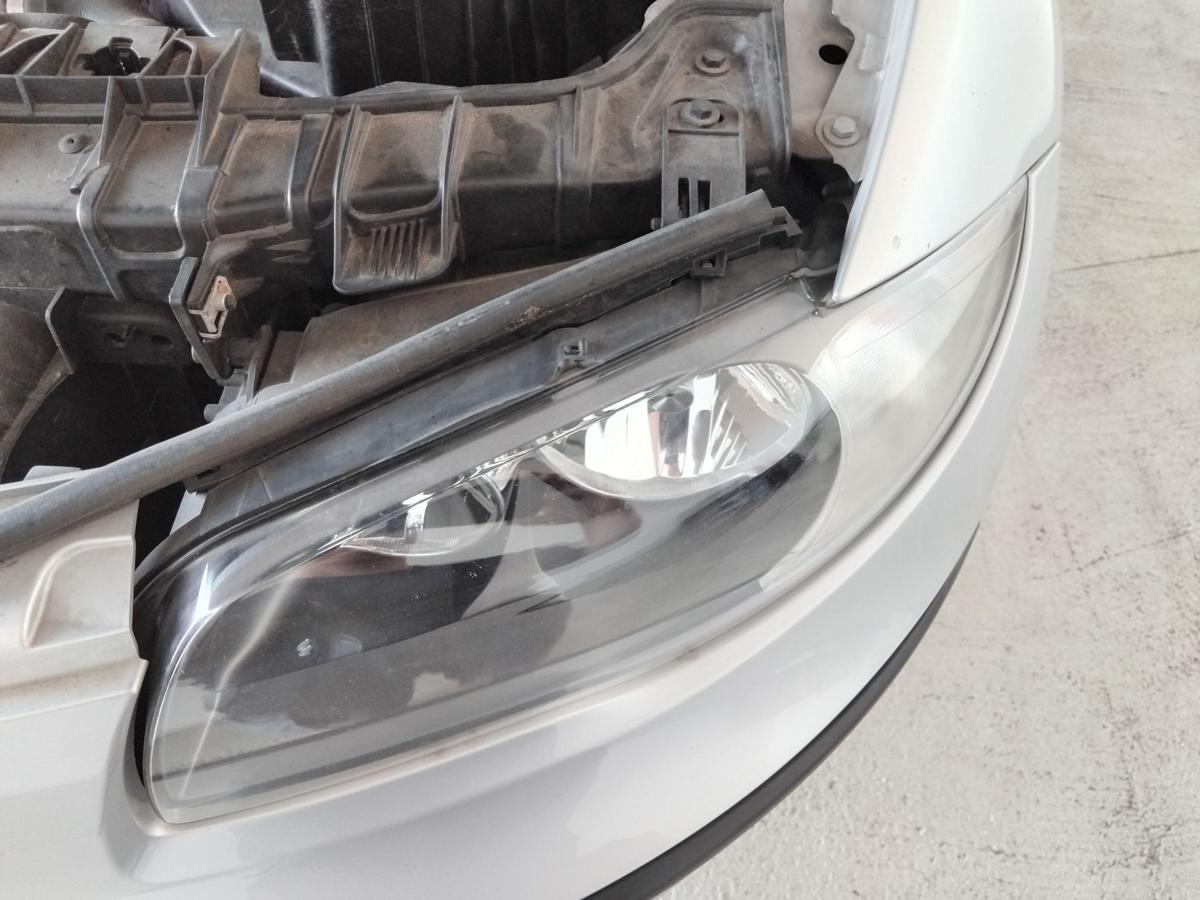 BMW 1er E87 E81 LCI original Scheinwerfer links Valeo Halogen mit LWR BJ2008