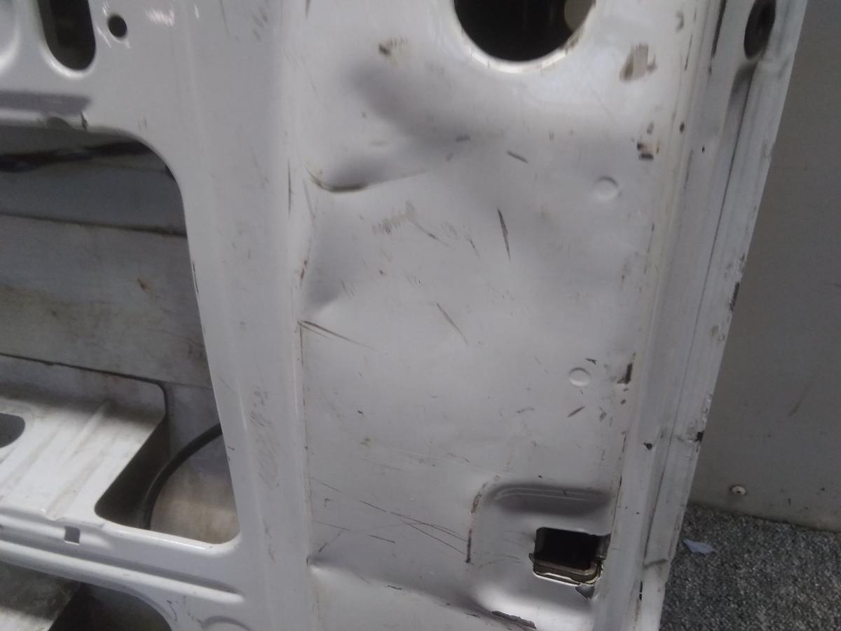 Mercedes Sprinter 906 Hecktür Heckflügeltür rechts Hochdach beschädigt Bj.2015