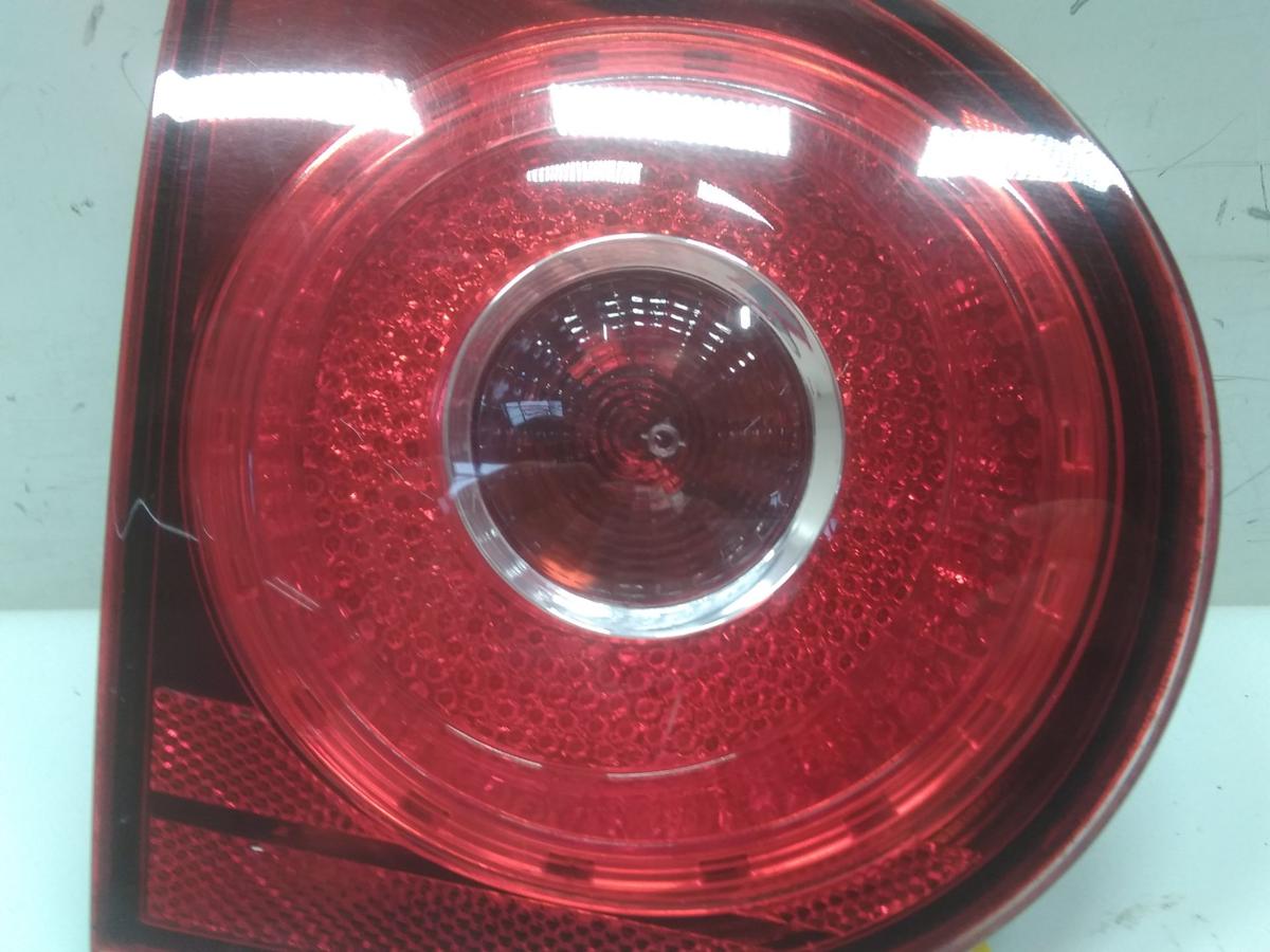 VW Golf 5 1K orig.Rückleuchte Heckleuchte innen links Fließheck BJ2008 dunkel