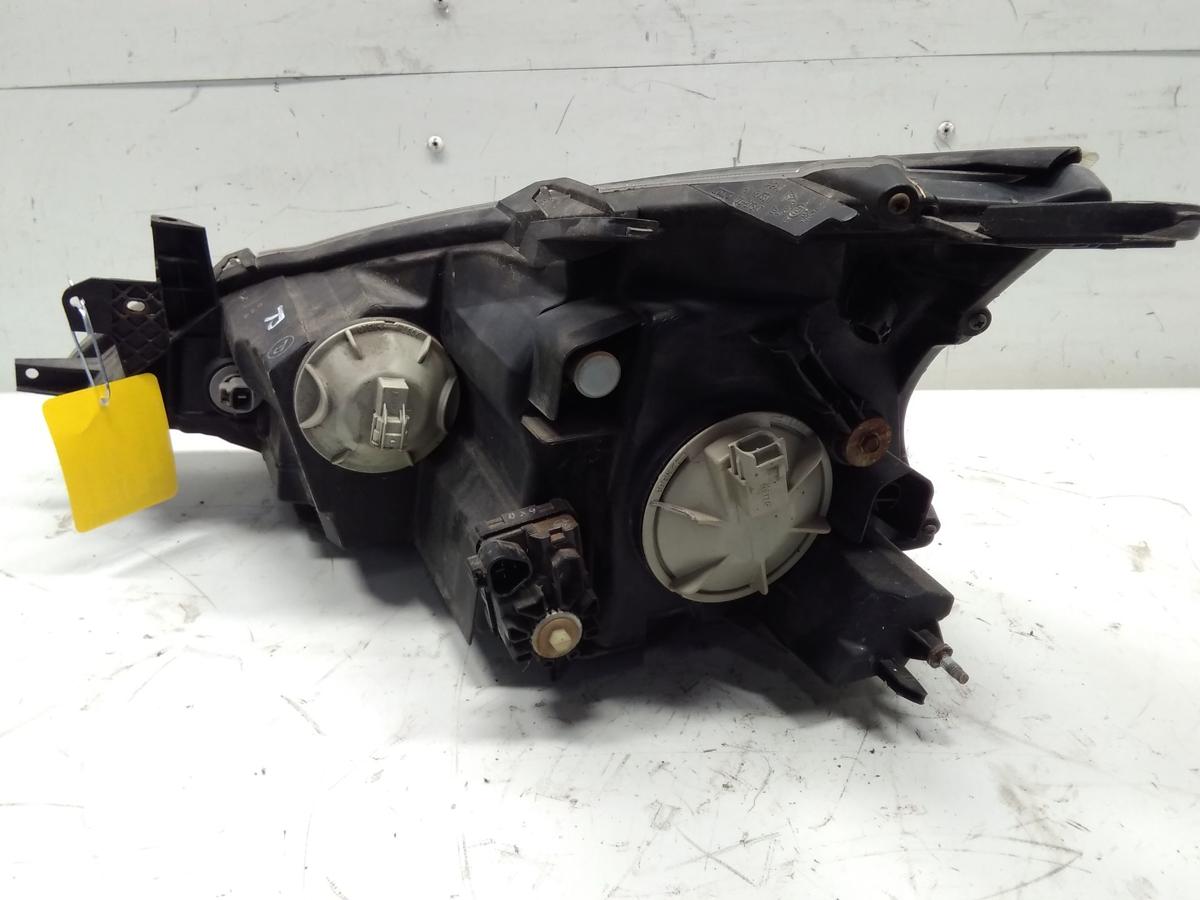 Mitsubishi Grandis original Scheinwerfer rechts Halogen Koito mit LWR Bj.2007