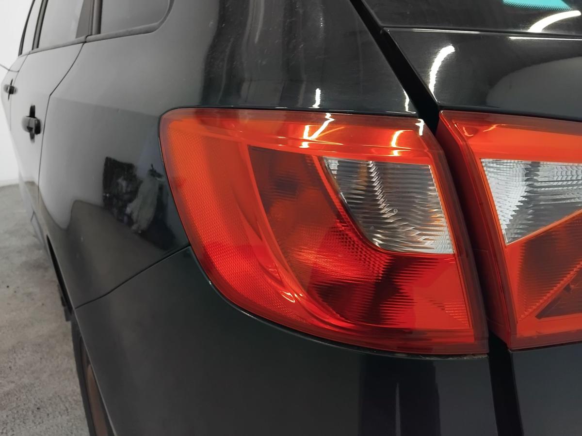 Seat Ibiza ST Kombi 6J original R&uuml;ckleuchte Heckleuchte links BJ2012