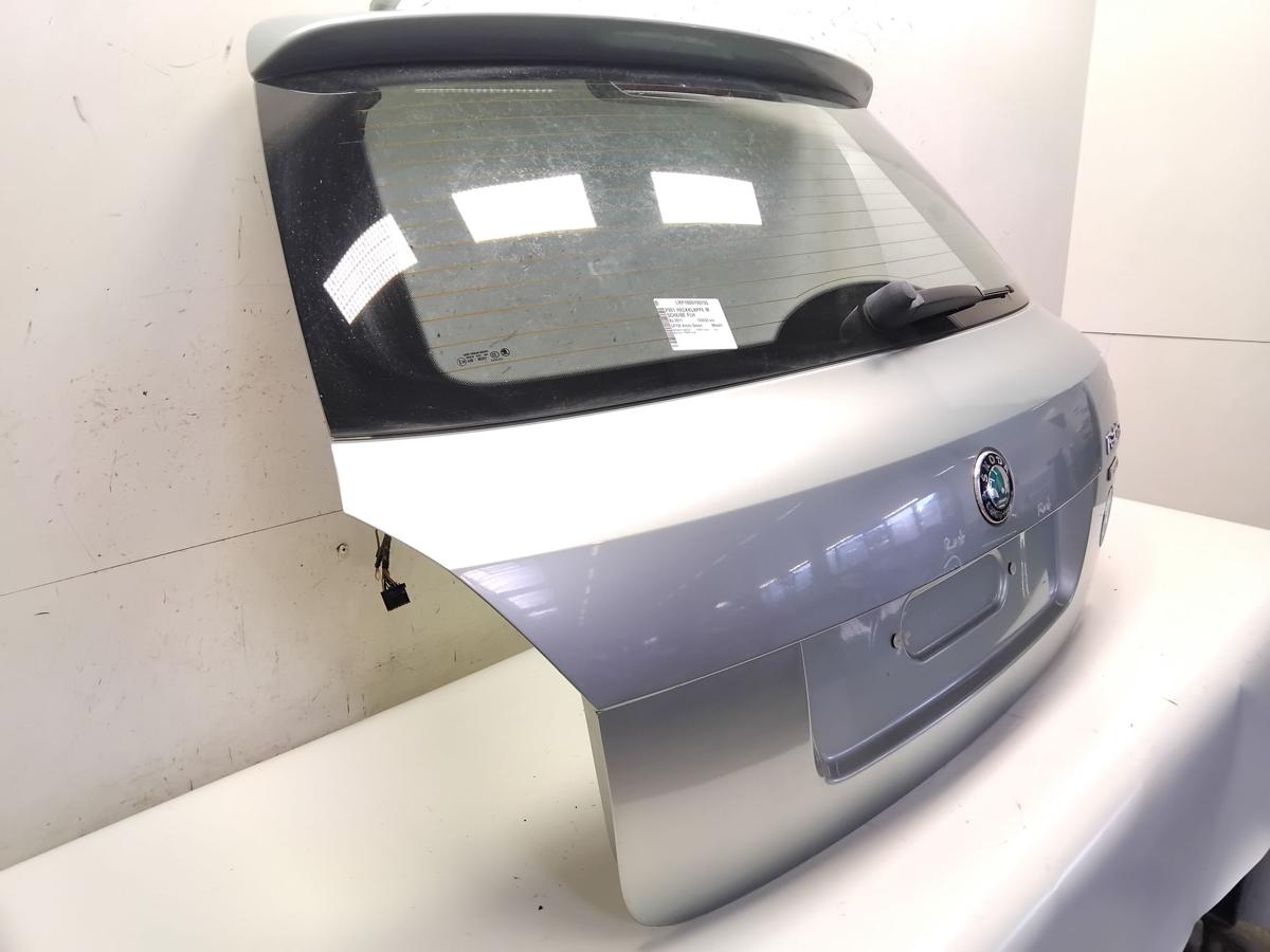 Skoda Fabia 2 5J Facelift Heckklappe arctic green mit Heckscheibe Bj.2011