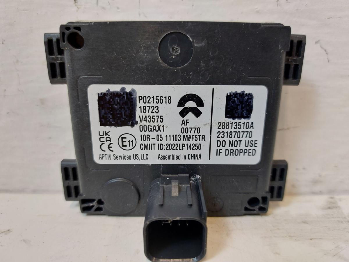 NIO EL6 Elektro SUV Sensor Totwinkel Blindspotsensor hinten rechts mit Tr&auml;ger