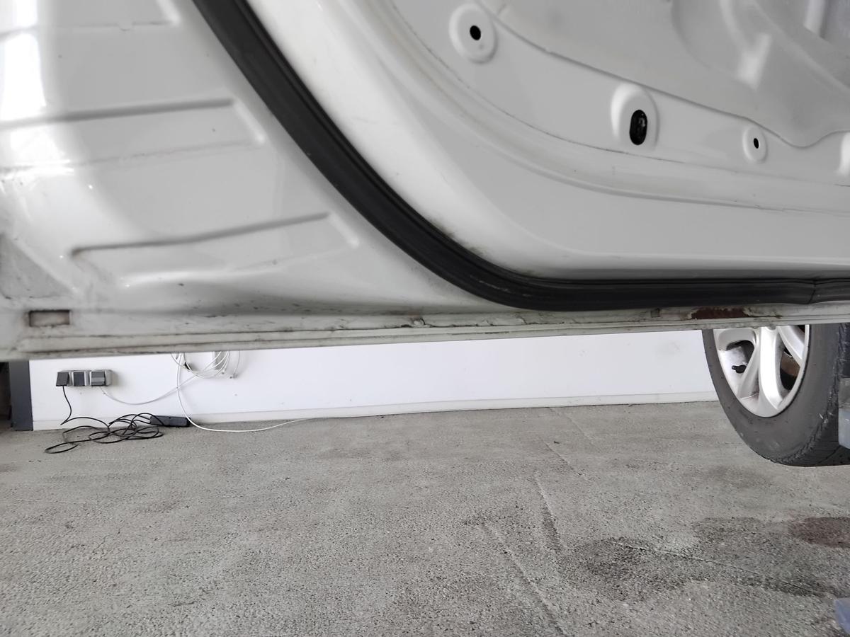 Citroen C-Elysee T&uuml;r vorn links Fahrert&uuml;r EWP weiss banquise BJ2015