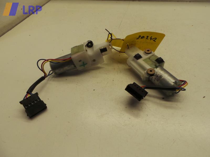 Audi A8 4E Bj.2002 Satz links + rechts Gurthöhenverstellung Valeo
