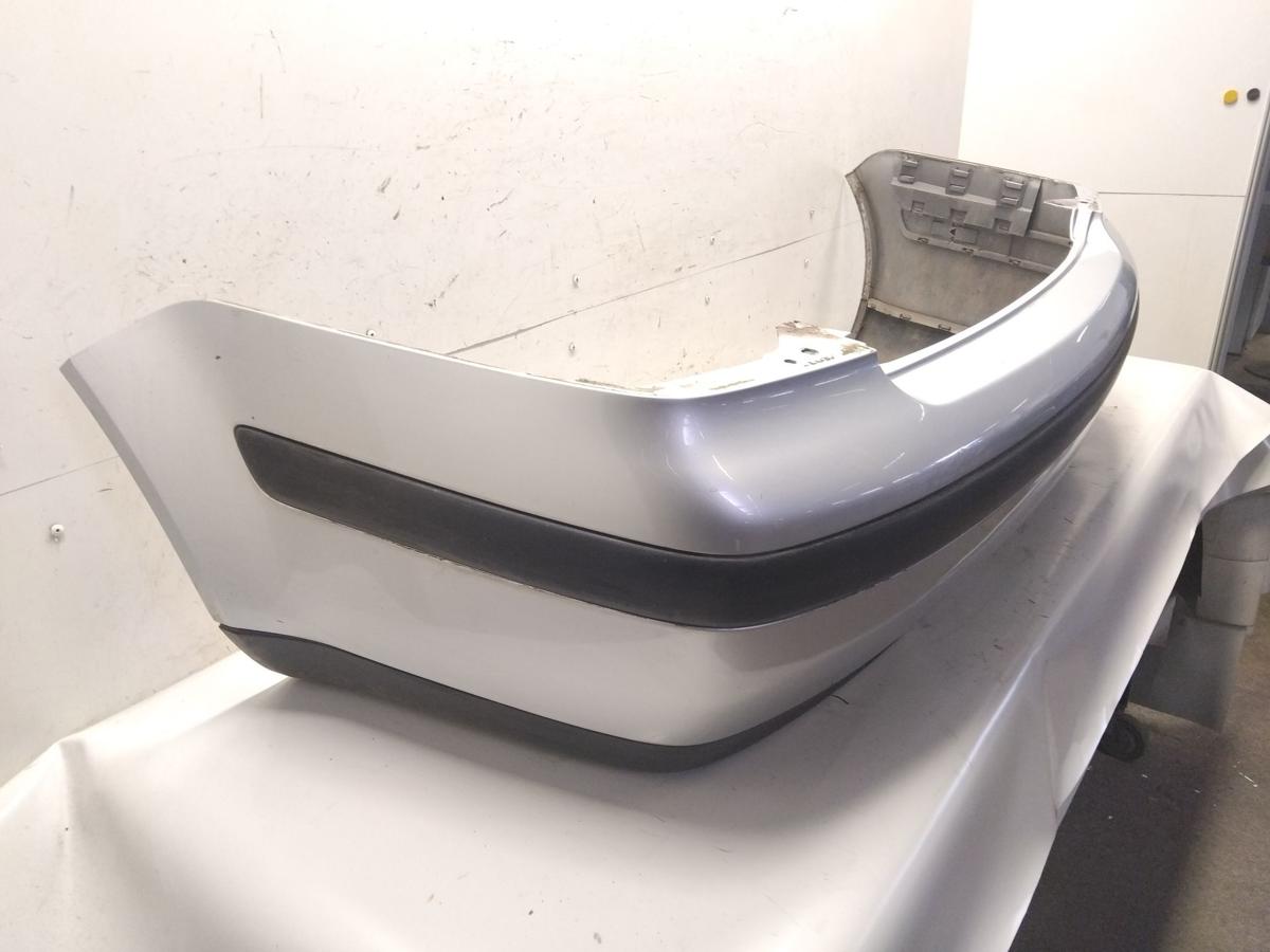 VW Bora Limo 1J original Sto&szlig;f&auml;nger Sto&szlig;stange hinten LA7W Reflexsilber BJ2000