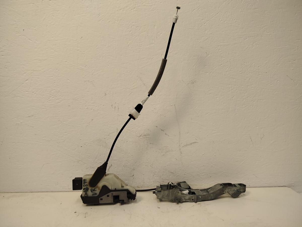 Peugeot 2008 I CU ab16 T&uuml;rschloss vorn rechts mit Tr&auml;ger T&uuml;rgriff Fahrert&uuml;r OEM