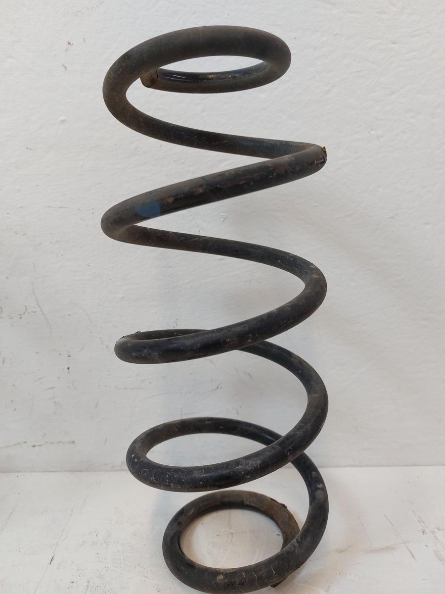 Toyota Yaris XP13 Satz HInterachsfedern Schraubenfeder Achse hinten links rechts