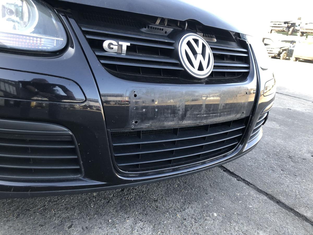 VW Golf 5 1K GT Stoßfänger vorn mit Frontgrill Grill Frontschürze LC9Z schwarz