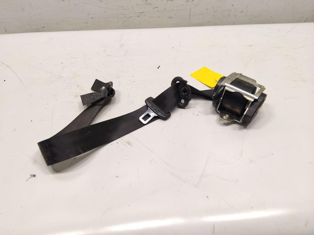 Audi A3 8P Sportback Facelift original Sicherheitsgurt vorn links Bj.2013