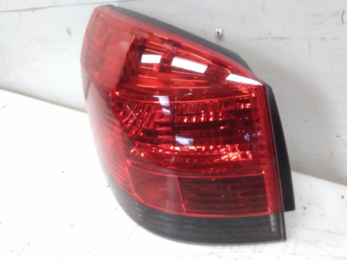 Opel Signum original R&uuml;ckleuchte Heckleuchte links Bj.2003