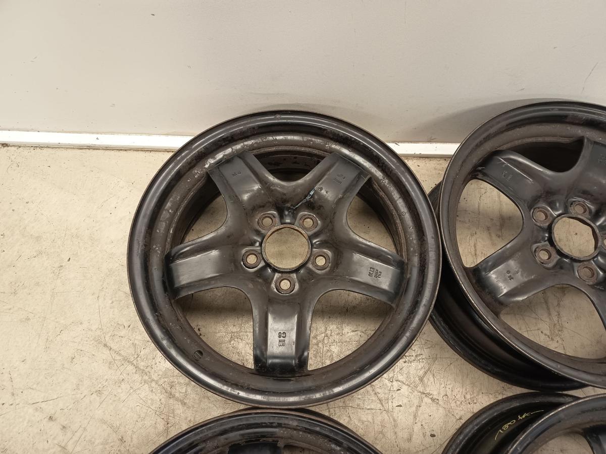 Opel Astra H Caravan orig Satz Designfelgen 61/2 x16 ET39 2006