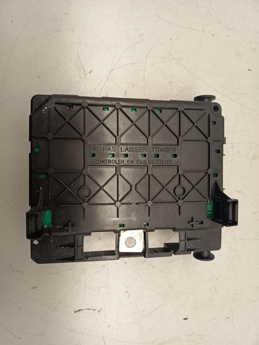 Citroen C5 Kombi original Steuerger&auml;t Bordnetz BSM Motor Bj 2002