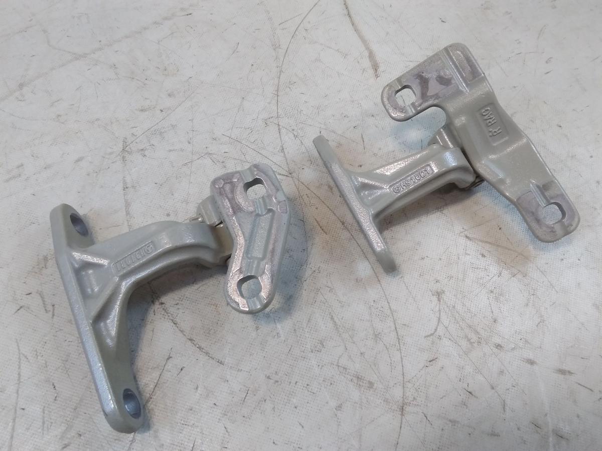 Mercedes Benz Sprinter 907 910 original T&uuml;rscharniersatz vorn rechts Bj.2020