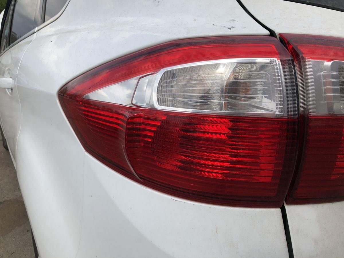 Ford C-Max CB7 R&uuml;ckleuchte links R&uuml;cklicht Heckleuchte au&szlig;en Ecke Schlusslicht