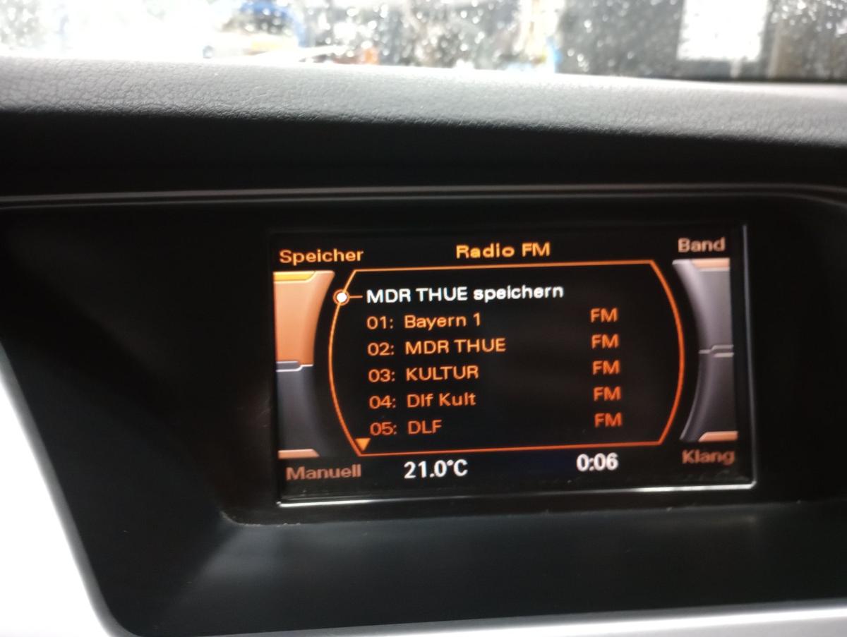 Audi A4 B8 8K original Display Bildschirm MMI Bj 2008