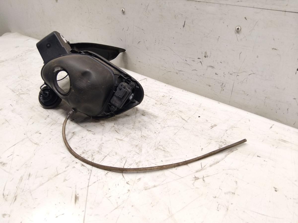 VW Golf Sportsvan original Tankklappe schwarzmetallic LC9X 1.4TSI Bj.2017