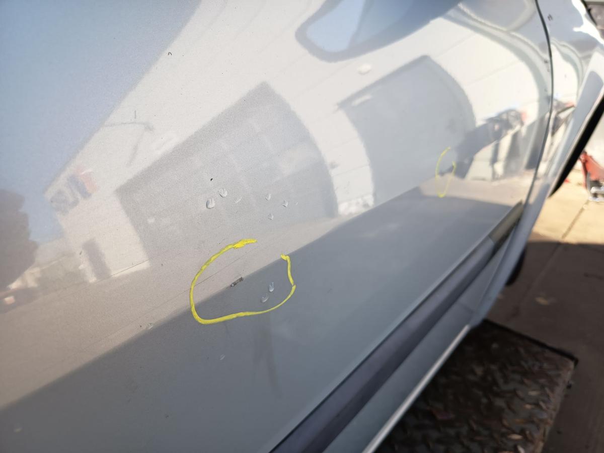 Renault Megane II original T&uuml;r vorn rechts Beifahrer NV632 Gris Boreal Bj 2004