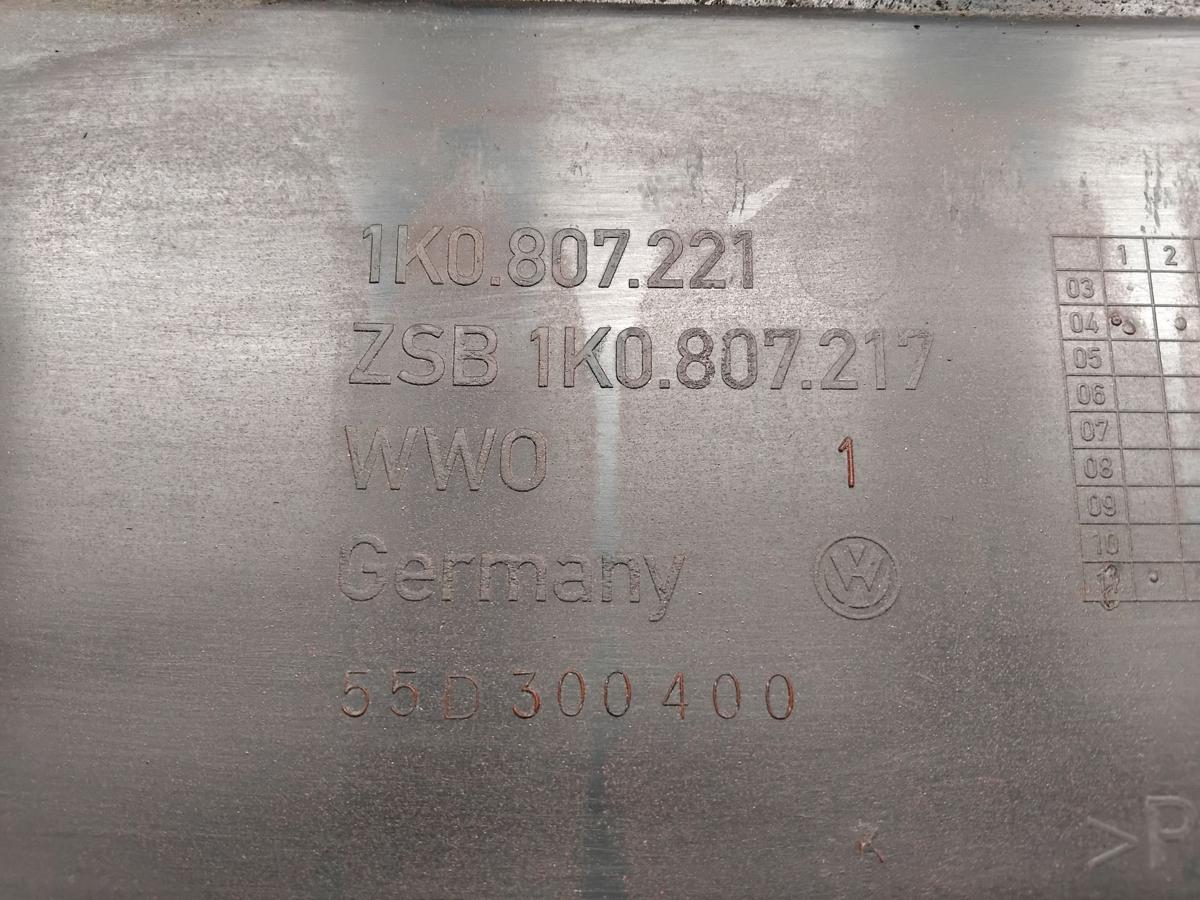 VW Golf 5 1K orig.Stossf&auml;nger Sto&szlig;stange vorn Flie&szlig;heck BJ2004 tornadorot LY3D