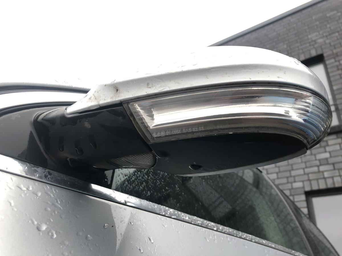 VW Passat 3C B6 Au&szlig;enspiegel links R&uuml;ckspiegel elek anklappbar LA7W silber