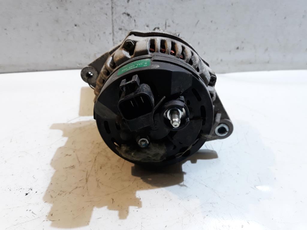 Hyundai i10 BJ 2008 Lichtmaschine Generator 1.1 49Kw 0124220008 Bosch