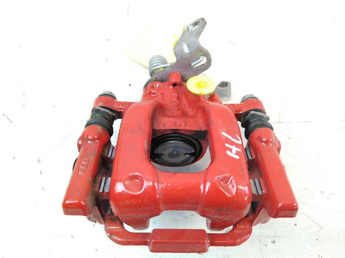 VW Golf 6 GTI original Bremssattel Hinterachse links rot 272x10mm Bj.2012