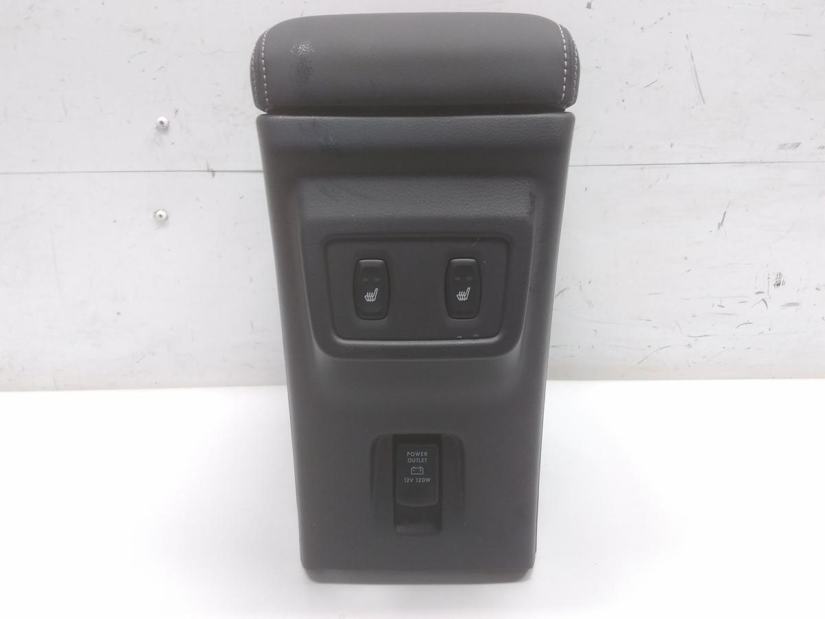 Mitsubishi Eclipse Cross original Mittelarmlehne vorn mit Konsole Bj.2024