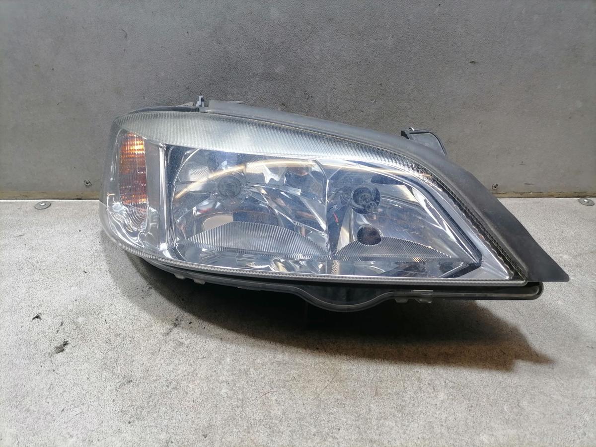 Opel Astra G original Scheinwerfer vorn rechts Halogen Bj.2001