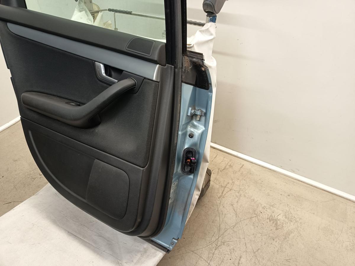 Audi A4 8E Avant orig Tür hinten links Fahrerseite LY5J-Liquidblaumet. Bj 2005
