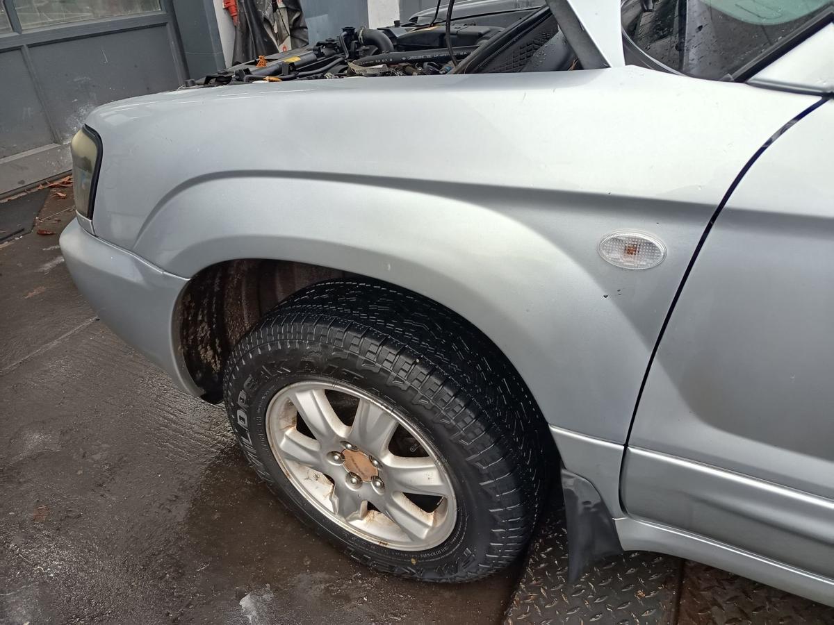 Subaru Forester SG original Kotfl&uuml;gel links 01G Silber vor Facelift Bj 2005