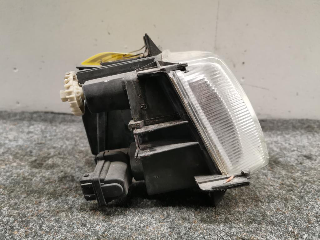 VW Polo 6KV Kombi BJ 1999 Scheinwerfer vorn rechts Lampe Valeo