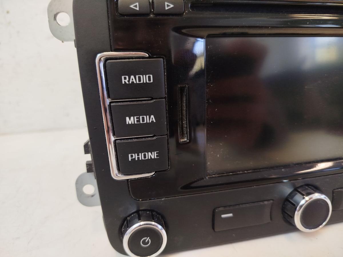 Skoda Fabia II 2 Typ 5J Radio Navigationssystem Typ RNS315 Navi Autoradio OEM