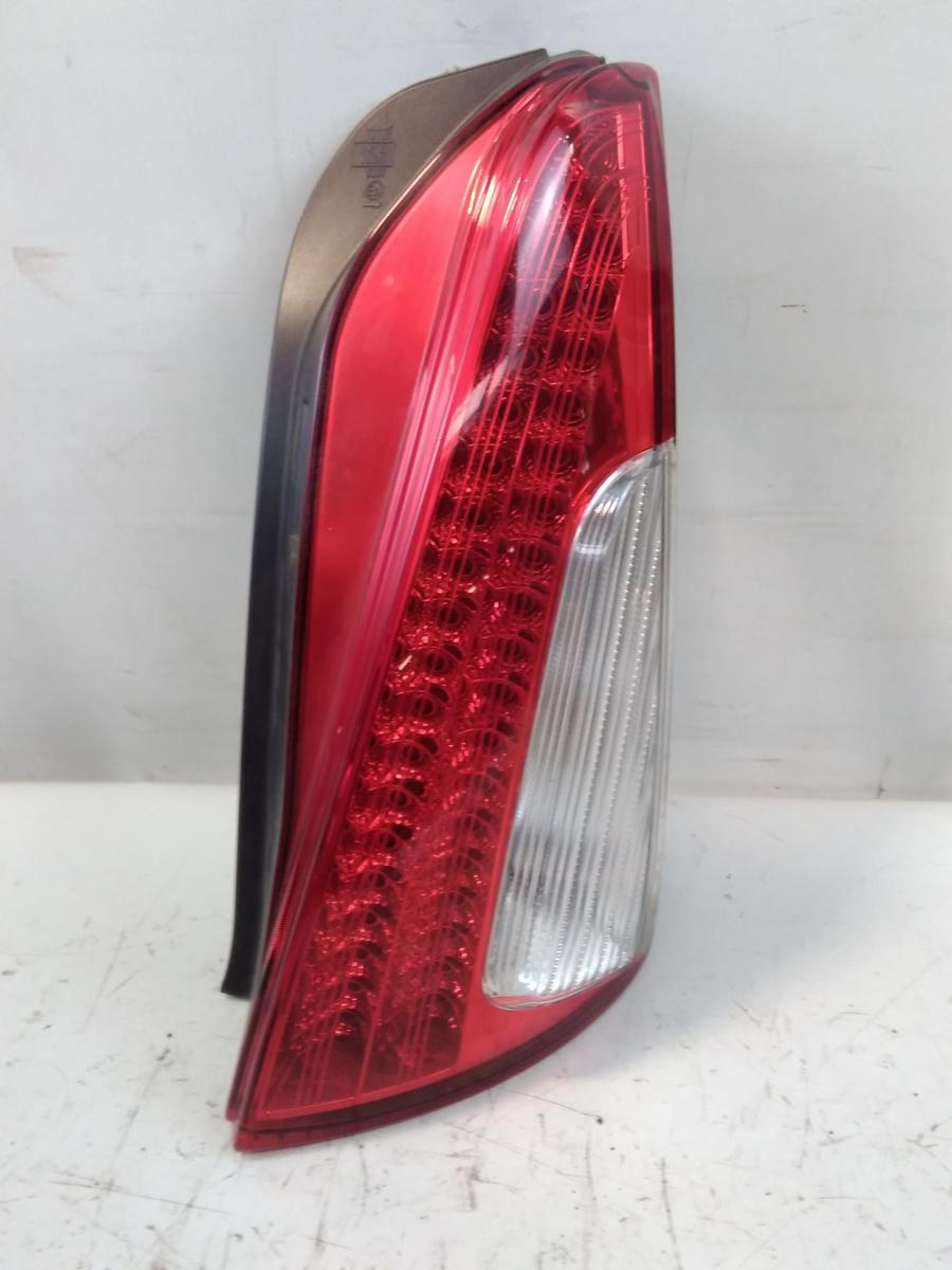 Lancia Musa Facelift original R&uuml;ckleuchte Heckleuchte rechts LED Bj.2009