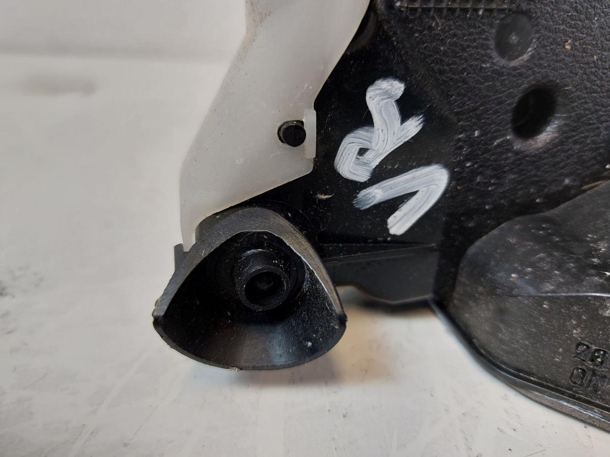 Toyota Yaris XP13 T&uuml;rschloss vorn rechts Schloss Beifahrert&uuml;r mit ZV