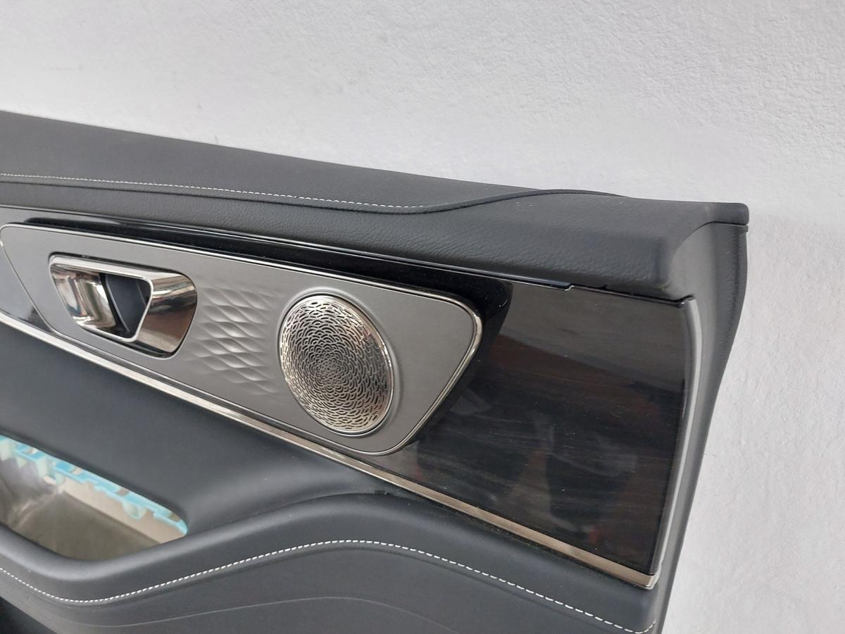 Omoda 5 EV Elektro T&uuml;rverkleidung vorn links Innenverkleidung Sony Soundsystem