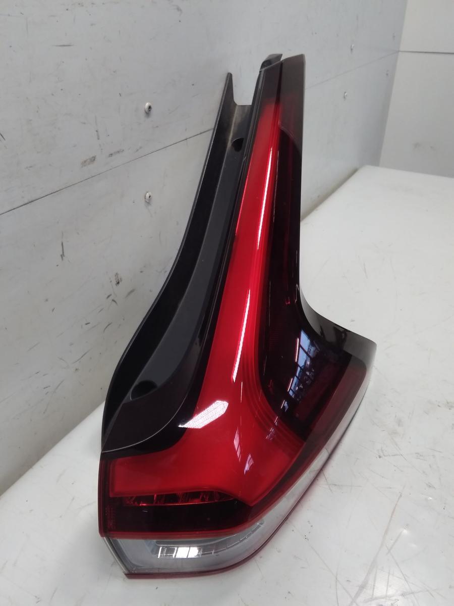 Mitsubishi Eclipse Cross original R&uuml;ckleuchte Schlussleuchte rechts aussen