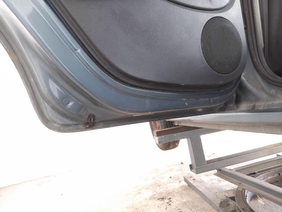 Dacia Sandero 1 Tür hinten links blaumetallic TERNF BJ2009